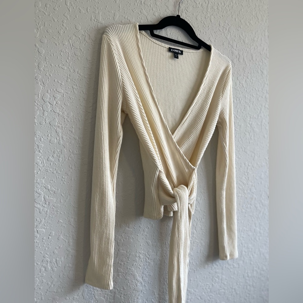 Express Cream Ribbed Wrap Top - Picture 3 of 9